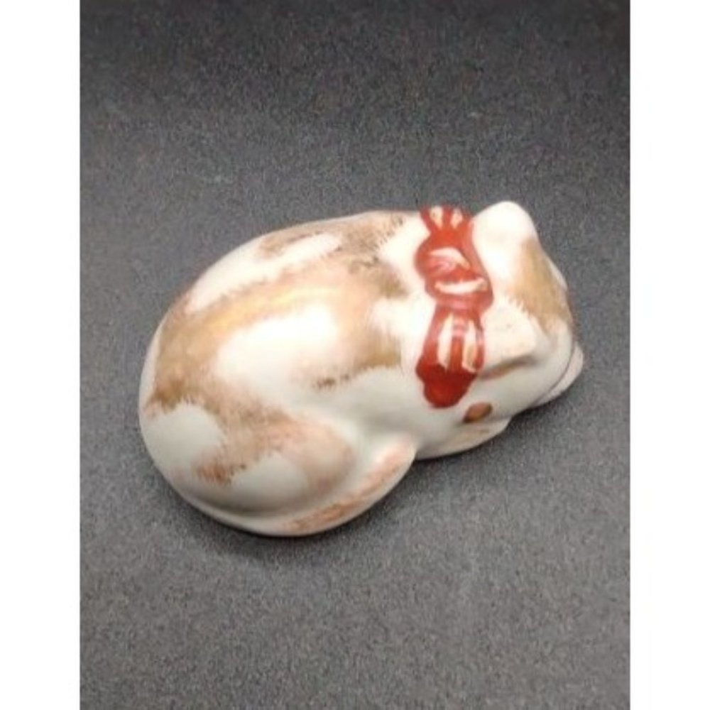 Cat Kitten Kutani Vintage Antique Possible 2.5 Inches Long
